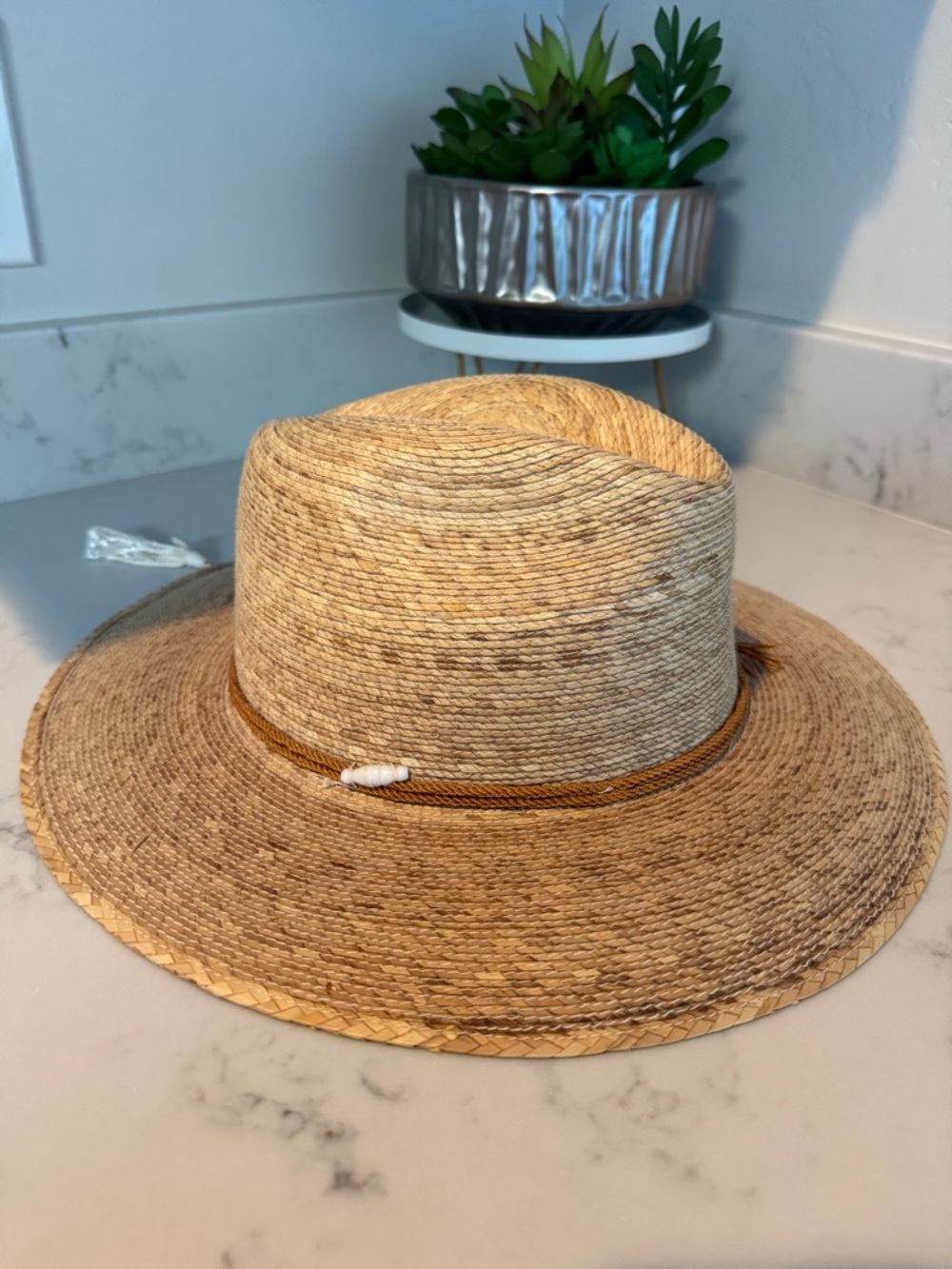 Legítimo Sahuayo Straw Hat with Braided Accent. Size 56 or size 7 - Medium. - Picture 4 of 12
